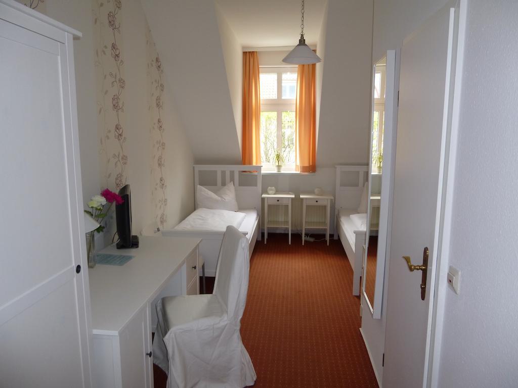Hotel Adler Greifswald Eksteriør bilde